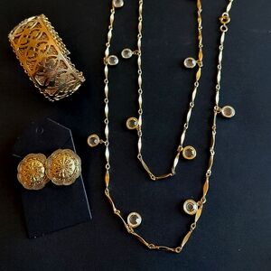 56in GOLD PLATED NECKLACE, BRACELET, & EARRINGS